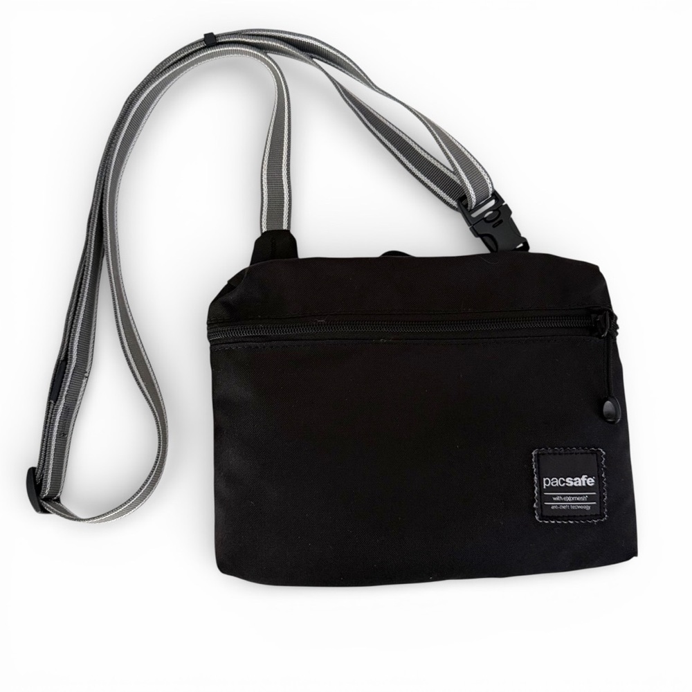 PACSAFE black Slingsafe LX50 anti theft crossbody bag one size